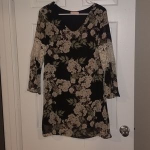 Dark green and cream floral 3/4 dress